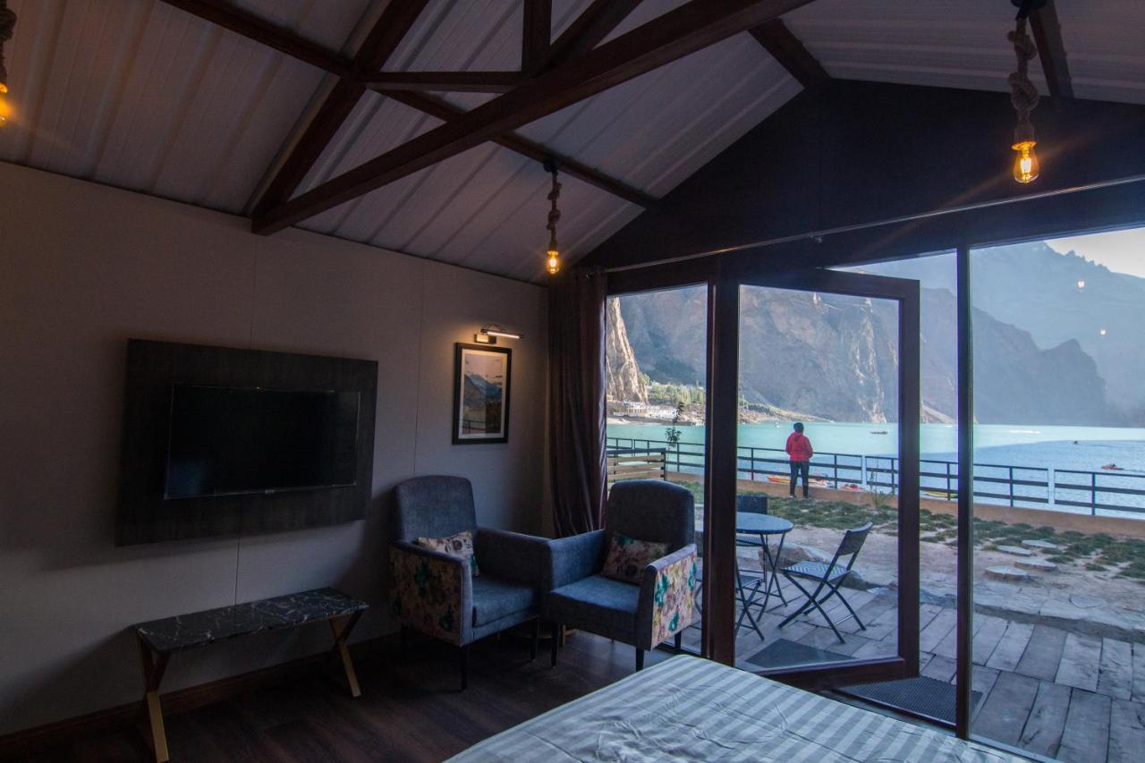 Horizon Resort Attabad Lake Hunza Karimabad  Eksteriør billede