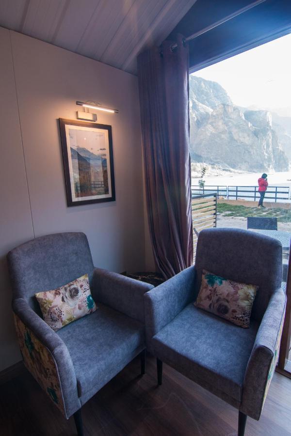 Horizon Resort Attabad Lake Hunza Karimabad  Eksteriør billede