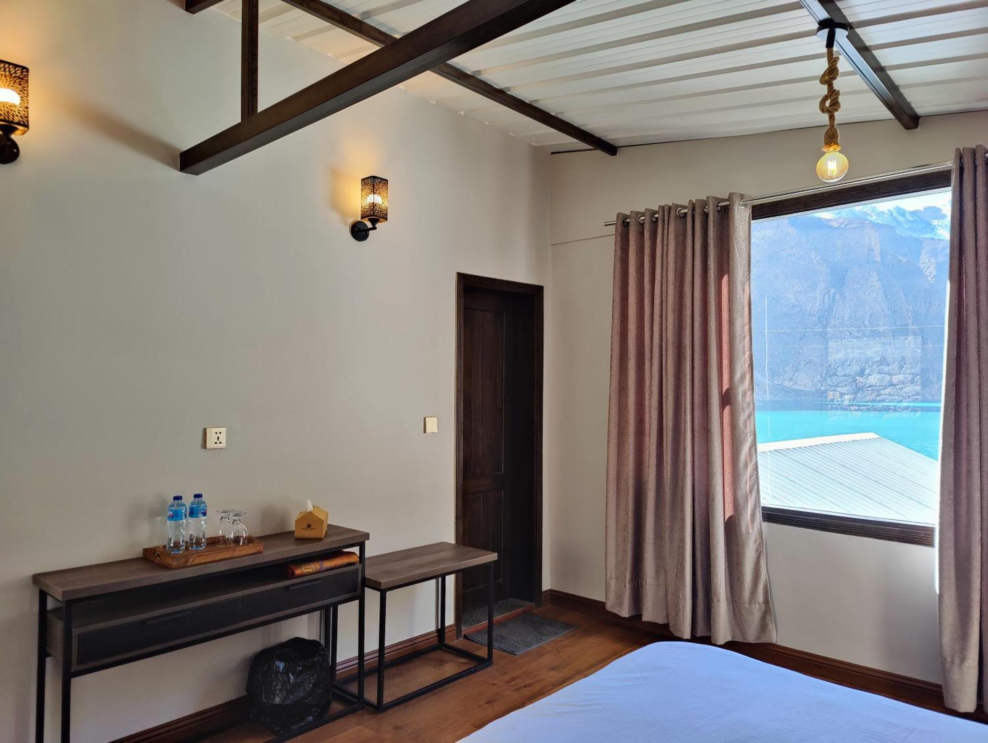 Horizon Resort Attabad Lake Hunza Karimabad  Eksteriør billede